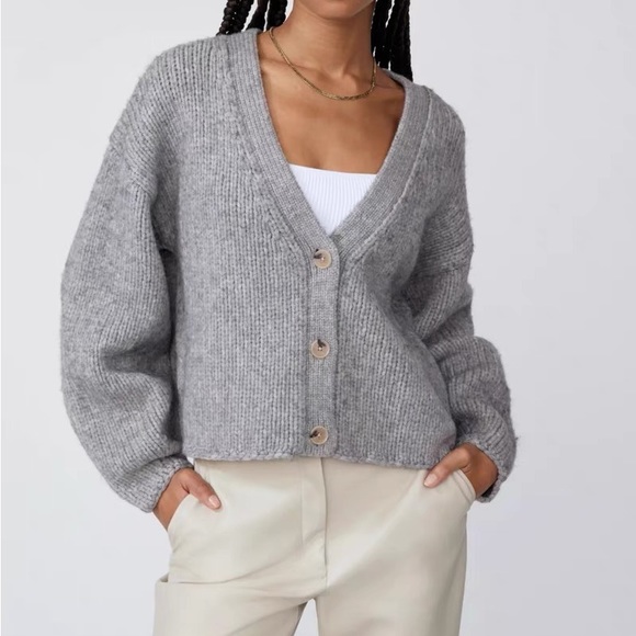 Babaton Sweaters - Babaton Homefront Cardigan